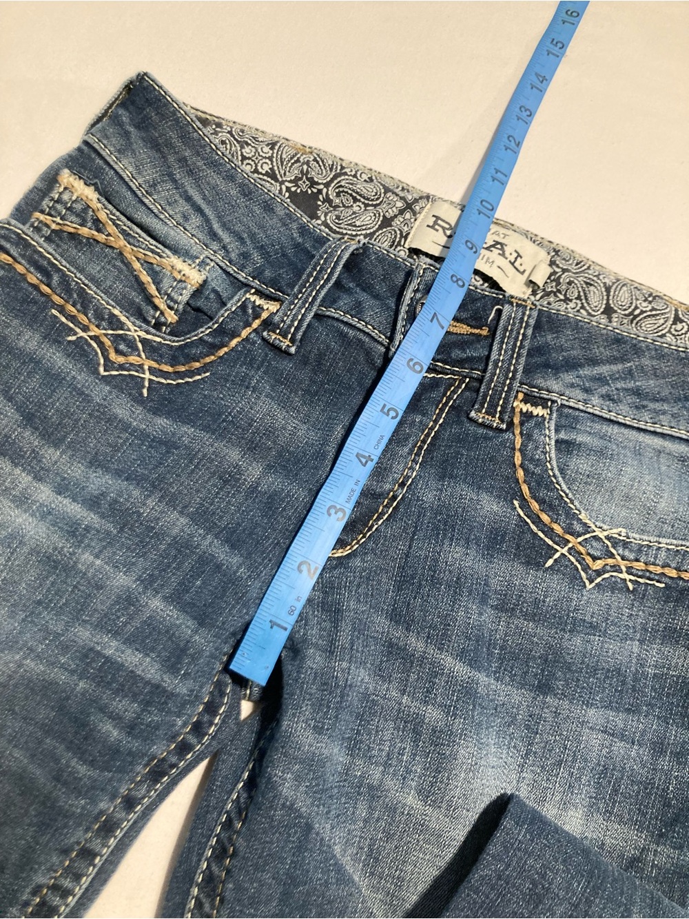 Ariat Women’s Jeans Size 29XL - Picture 13 of 13